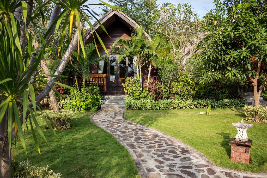 Kinaara Resort & Spa Pemuteran Esterno foto