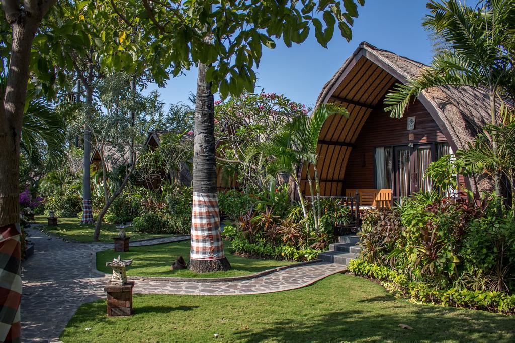 Kinaara Resort & Spa Pemuteran Esterno foto